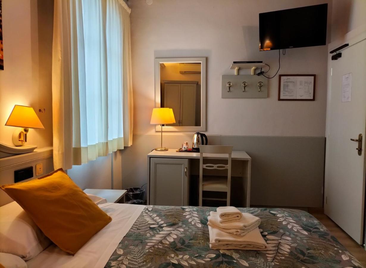 Hotel Camilla Firenze Exteriör bild